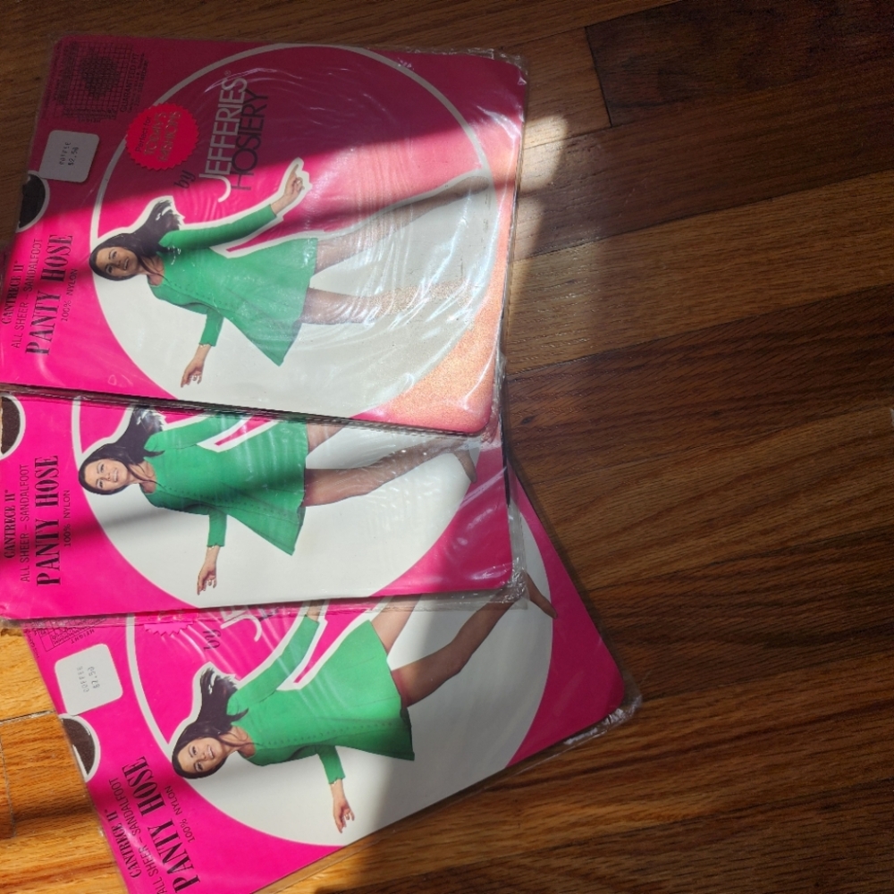 Retro Glam: Rare 1970s Vintage Sheer Jeffries Pantyhose Collection New (3 total)